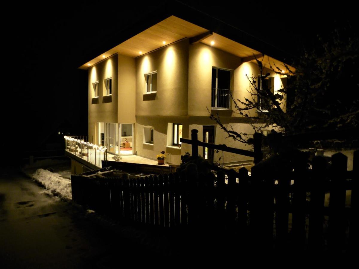 Cozy Mountain View Apartment With Terrace And Garden Innsbruck Esterno foto